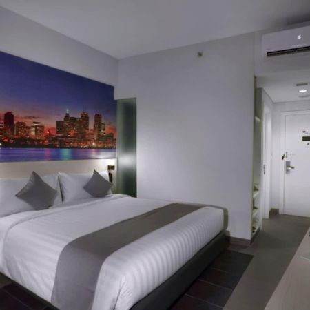 Hotel Neo+ Kebayoran Jakarta Kültér fotó