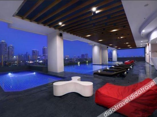 Hotel Neo+ Kebayoran Jakarta Kültér fotó