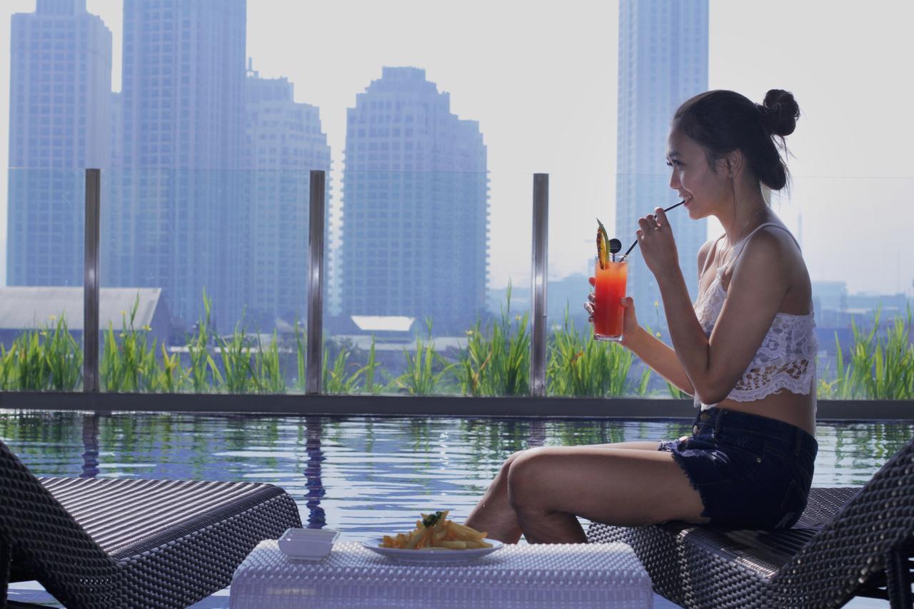 Hotel Neo+ Kebayoran Jakarta Kültér fotó